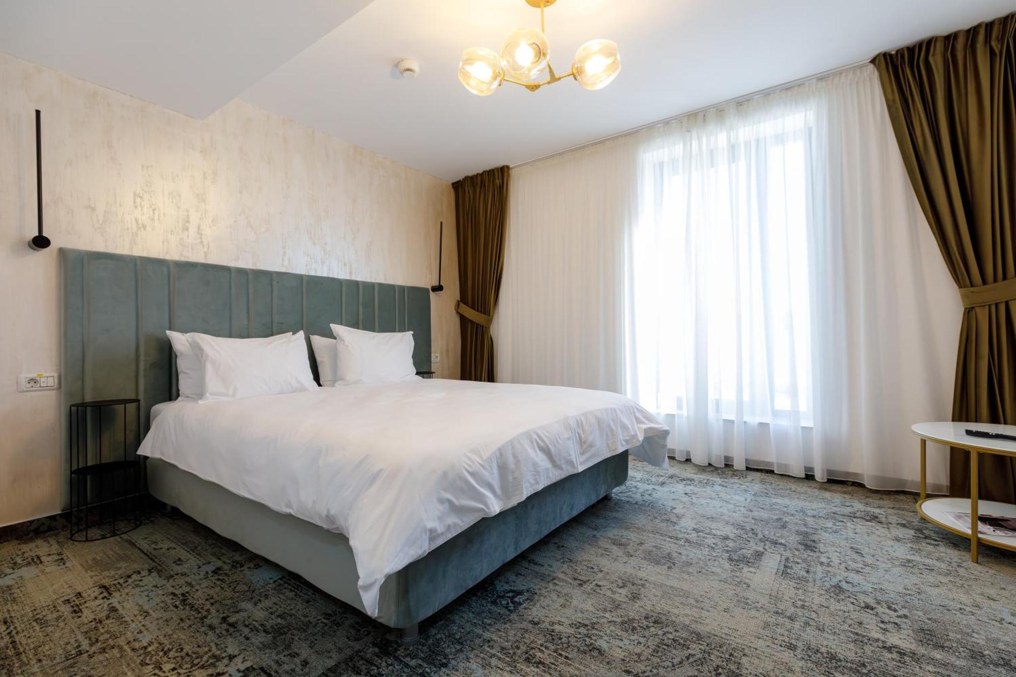 River Place Piteşti Exterior foto